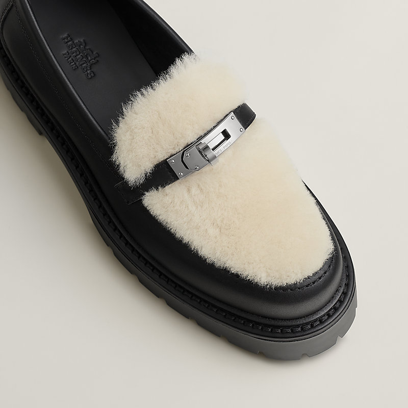 モカシン 《アイコン》 - ブラック | Hermès - エルメス-公式サイト